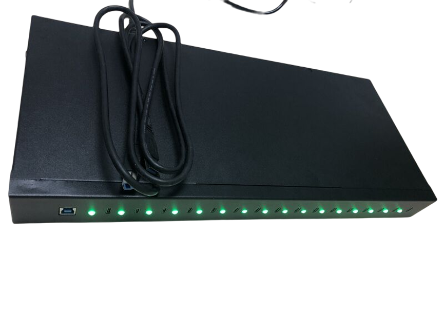 16 Port Type-C Hub with 16 USB-C ports